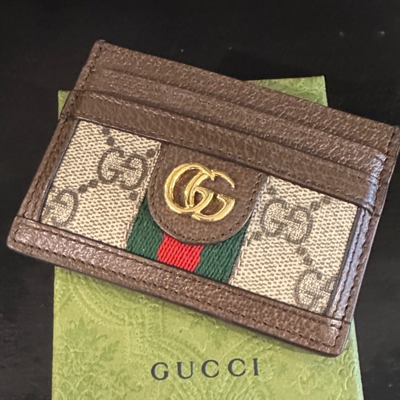 Gucci GG Supreme Brown and Green Card Holder - Picture 2 of 8